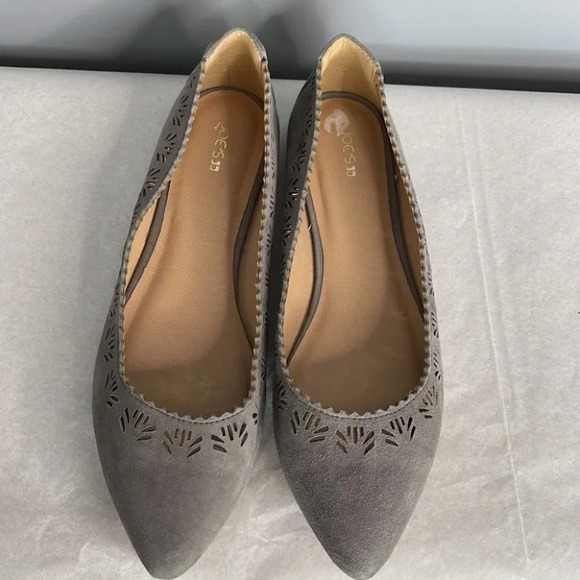 JOES JEANS Pointed Toe Ballet Flats Grey Genuine Suede Laser Cut Slip On 10 - Picture 6 of 12